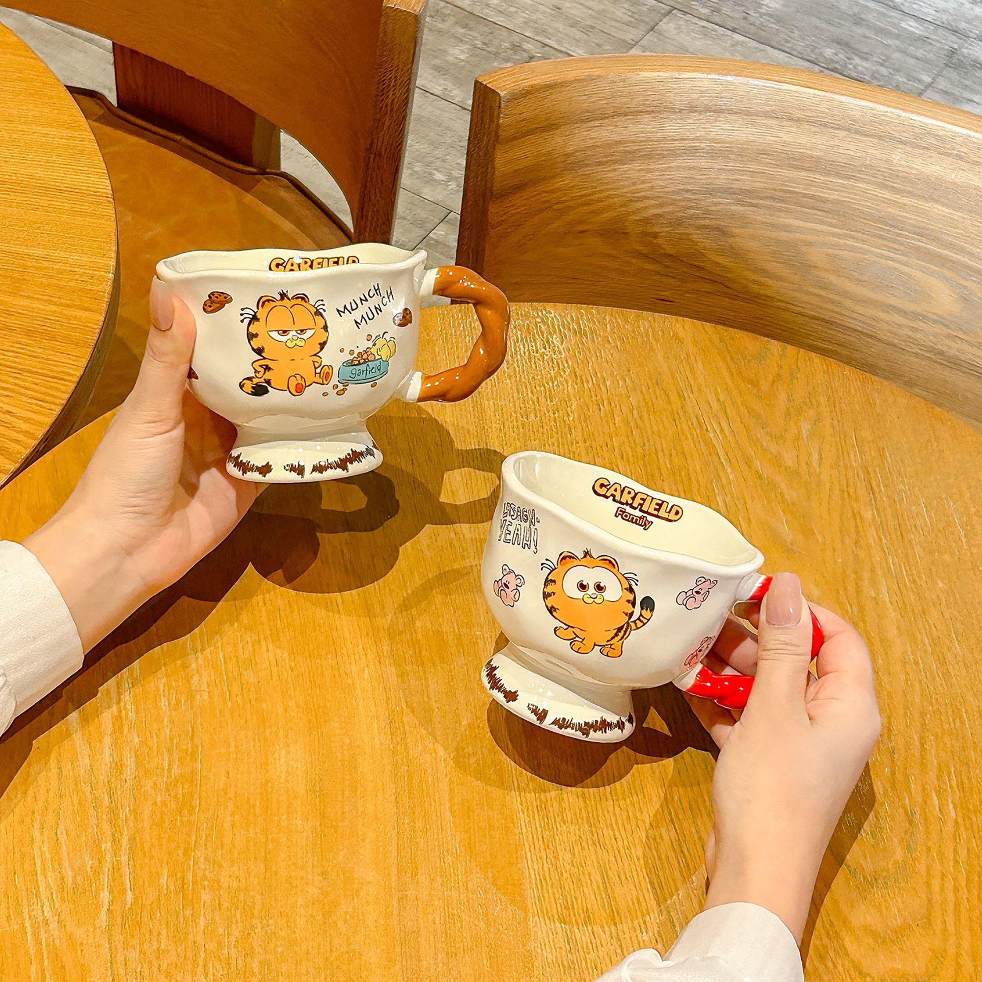 Garfield cartoon cute ceramic  - огляд і ціна Anime Merchandise Mugs